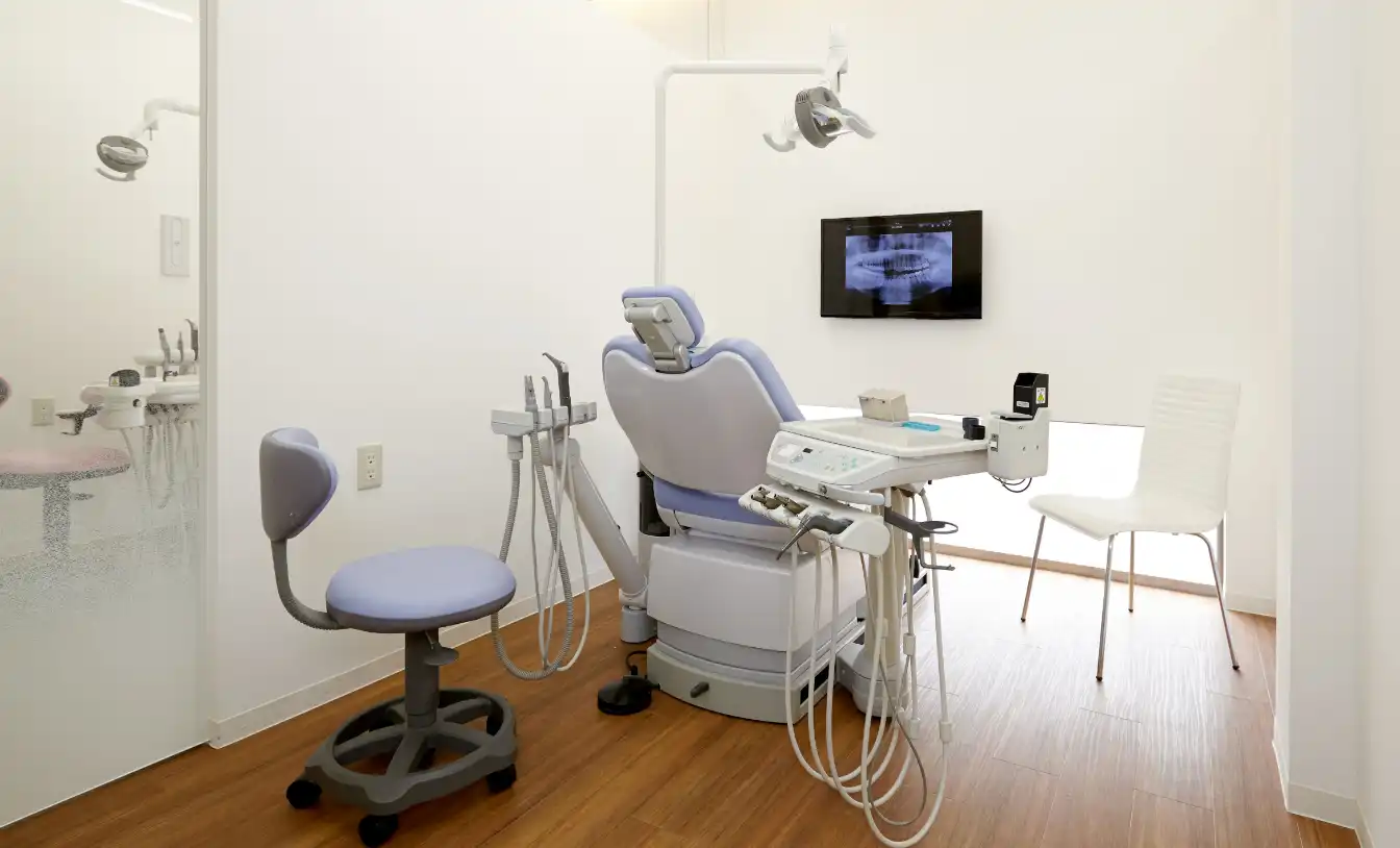 安全個室の歯科医院で<br>悩みや不安に配慮した治療